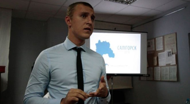 Znów zatrzymanie w Saligorsku. Iwan Szyła trafił za kraty, ledwie przyjechał na Białoruś (wideo)