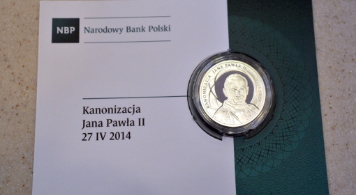 Kolekcjonerska moneta z Janem Pawłem II