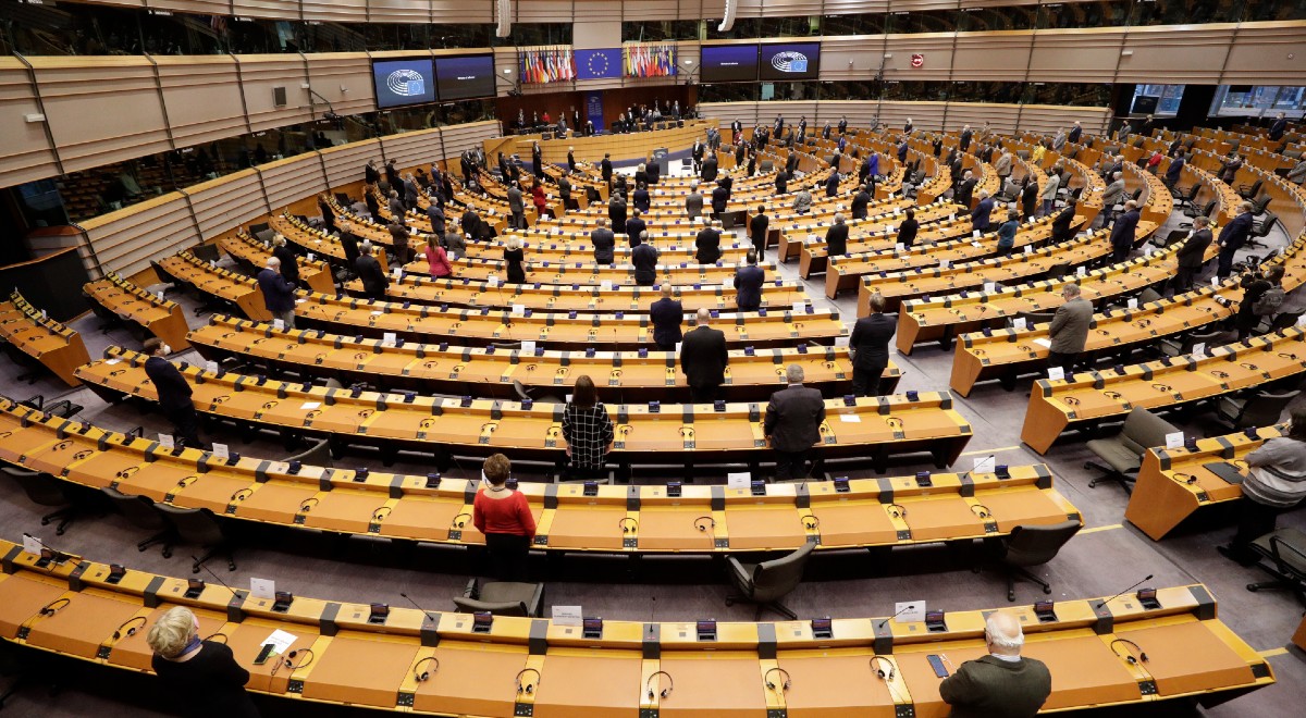 Dzień Pamięci o Ofiarach Holokaustu. Symboliczna minuta ciszy w Parlamencie Europejskim