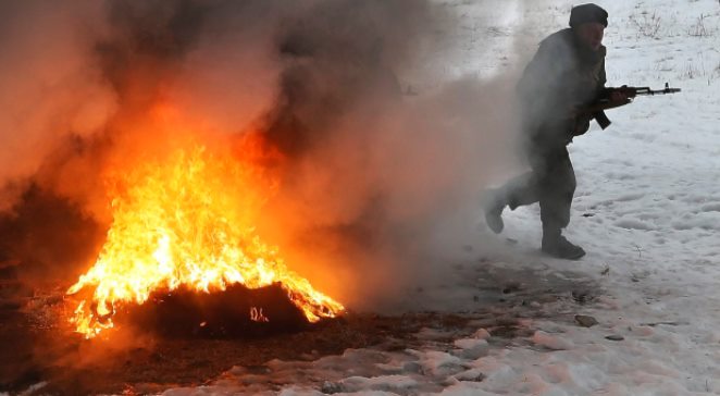 Ukraiński żołnierz Ajdaru: walczymy o Europę z kałasznikowem - przeciw czołgom [WIDEO]