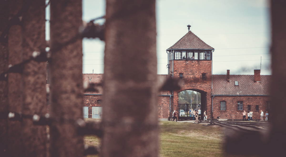 Czy określenie wyzwolenie obozu Auschwitz-Birkenau jest właściwe?