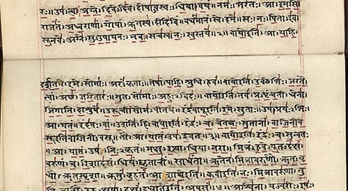 Hymny jako utwory religijne i poetyckie, niewiele mówią o wydarzeniach swojej epoki, ale odsłaniają obraz ówczesnej kultury, wierzeń, systemu etycznego oraz odtwarzają zasięg ekspansji Ariów na terenie Indii.