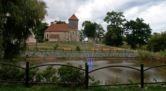 Park 700-lecia w Tarnowie Podgórnym