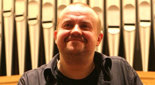 Maciej Grzybowski to nie tylko znakomity pianista, lecz także animator polskiego życia muzycznego