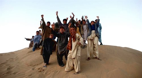 Młodzi Beludżowie. Ich historyczna ojczyzna leży w południowo-zachodniej Azji na pograniczu Iranu, Pakistanu i Afganistanu