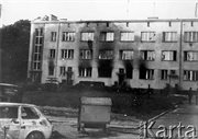 Budynek Komitetu Wojewódzkiego PZPR po pożarze - widok od strony parku. Radom, 25 czerwca 1976 