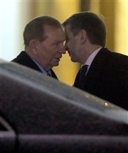 Były prezydent Leonid Kuczma i ambasador Rosji w Ukrainie, Michaił Zurabow