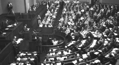 Warszawa, 04.07.1989. Inauguracyjne posiedzenie Sejmu X kadencji.