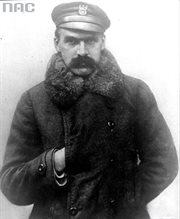 Portret Józefa Piłsudskiego, dowódcy I Brygady Legionów. Rok 1914. 