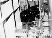 Zdemolowane wnętrza w budynku KW PZPR - magazyn bufetu. Radom, 25 czerwca 1976 