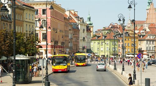 Widok na warszawską Starówkę od strony Krakowskiego Przedmieścia