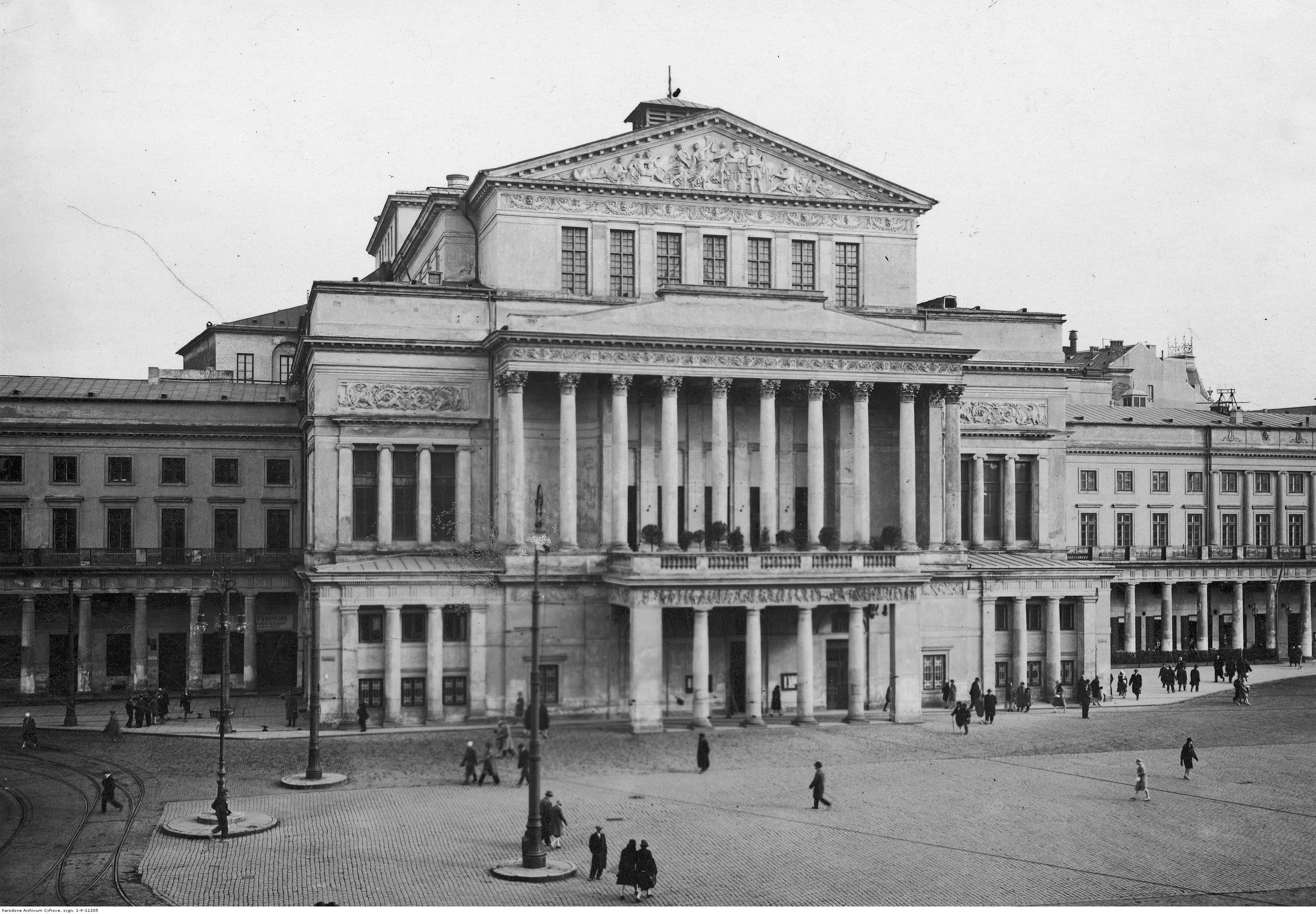 Gmach Teatru Wielkiego w 1928 roku