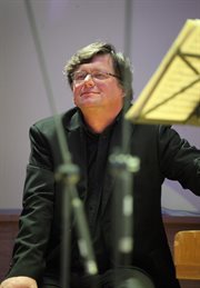 Pianista Mirosław Herbowski