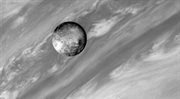 Io na le Jowisza, fot. Voyager-1/NASA.