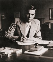 Jan Karski przy biurku. Warszawa, 1935