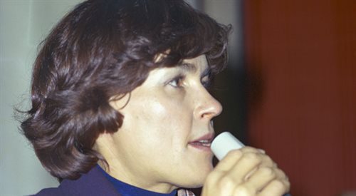 Warszawa 12.1978. Wanda Rutkiewicz na spotkaniu z fanami po powrocie z wyprawy na Mount Everest. Była pierwszą Europejką, która 16.10. 1978 r. stanęła na szczycie. PAP