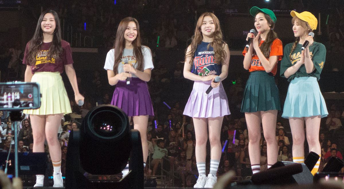 Red Velvet - od lewej: Joy, Yeri, Irene, Seulgi i Wendy