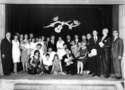 Konkurs Młodych Talentów RWE w Londynie - uczestnicy i jury (27.06.1965)