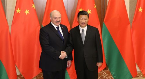 Aleksander Łukaszenka i prezydent Chin Xi Jinping