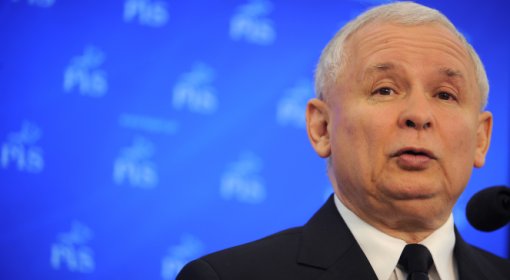 Jarosław Kaczyński w Sejmie zapowiedział, że przed wyborami nie zostanie opublikowany raport z prac komisji Macierewicza.