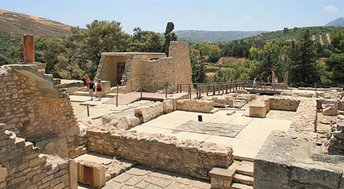 Ruiny pałacu Knossos. Wikimedia Commons