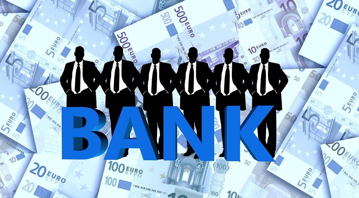 Komisja Nadzoru Finansowego wprowadza narzędzia zapewniające większe bezpieczeństwo bankom z zagrożonymi kredytami walutowymi