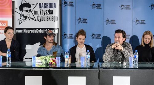Nominowani do nagrody im. Zbyszka Cybulskiego za dokonania w 2013 roku. Od lewej: Julia Kijowska, Dawid Ogrodnik, Magdalena Berus, Piotr Głowacki i Marta Nieradkiewicz