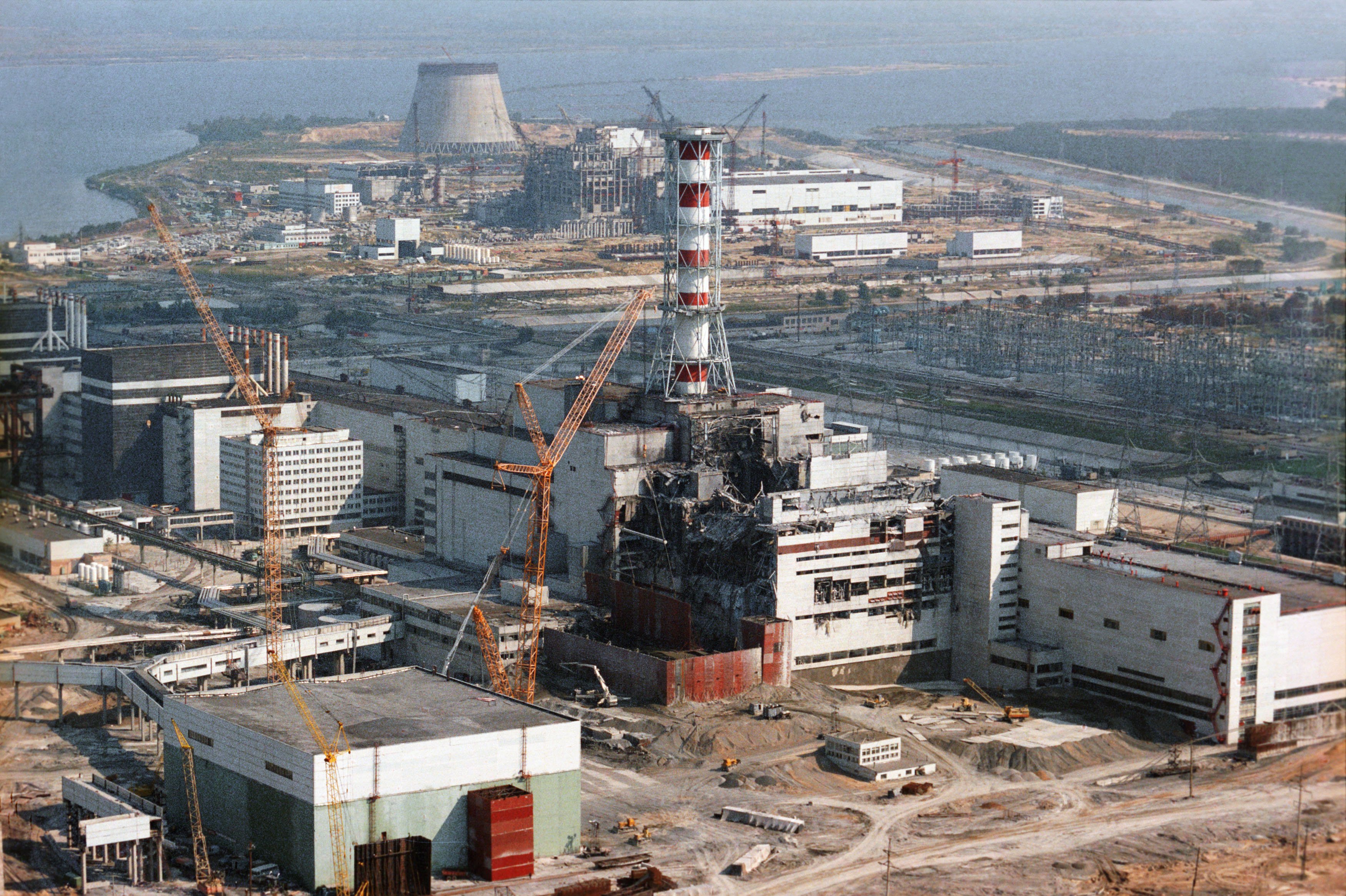 Elektrownia w Czarnobylu po katastrofie