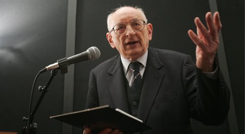 Polityk, działacz społeczny i pisarz prof. Władysław Bartoszewski zmarł wieczorem 24 kwietnia w wieku 93 lat