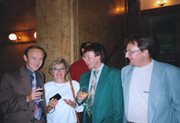 Uroczystość zakończenia pracy Rozgłośni Polskiej RWE. Widoczni od lewej: Konrad Tatarowski, Barbara Lewkiewicz, Witold Pronobis, Bogdan Żurek (06.1994)
