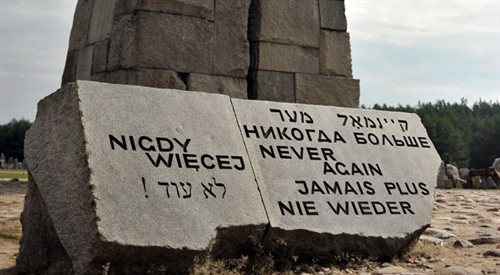 Treblinka, pomnik ku czci ofiar w miejscu dawnego hitlerowskiego obozu zagłady w Treblince II, gdzie mieści się obecnie Muzeum Walki i Męczeństwa. foto: PAPPrzemysław Piątkowski