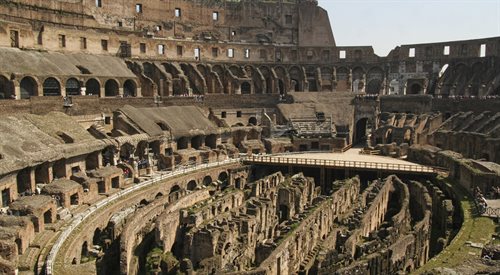 Koloseum w Rzymie, 2006 r.