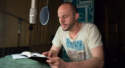 Tomasz Borkowski czyta Hostel Nomadów Artura Nowaczewskiego