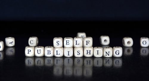 Jak self publishing wpływa na ogólne społeczne postrzeganie postaci autora książki?