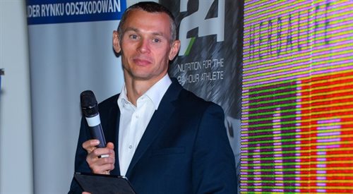 Łukasz Grass jest zapalonym triathlonista. W jednym z wywiadów przyznał, że teraz głównie realizuje się w swojej pasji, jaką jest sport i zdrowy styl życia