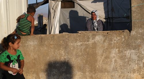Uchodźcy syryjscy pomieszkujący w pustostanach w Bejrucie, sierpień 2016