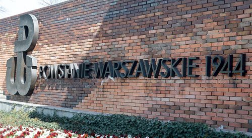 Fragment Pomnika Powstania Warszawskiego przy pl. Krasińskich w Warszawie