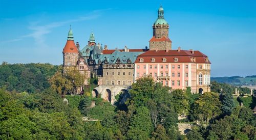 Zamek Książ w Wałbrzychu - trzeci największy tego typu obiekt w Polsce, często gości różnego rodzaju wydarzenia kulturalne
