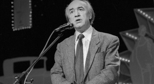 12.11.1990 r. Wiesław Michnikowski w trakcie próby spektaklu Pani Minister Tańczy