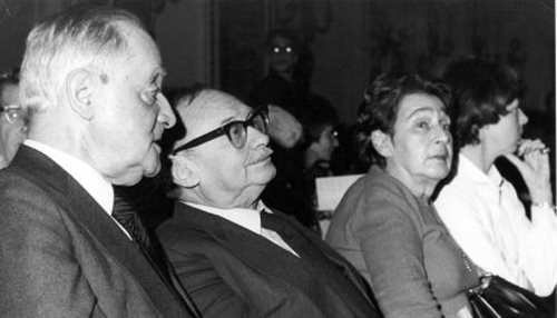 Zofia Hertz, Stefan Kisielewski i Jerzy Giedroyc, uroczystość wręczenia Cz. Miłoszowi literackiej Nagrody Nobla. Sztokholm, grudzień 1980.