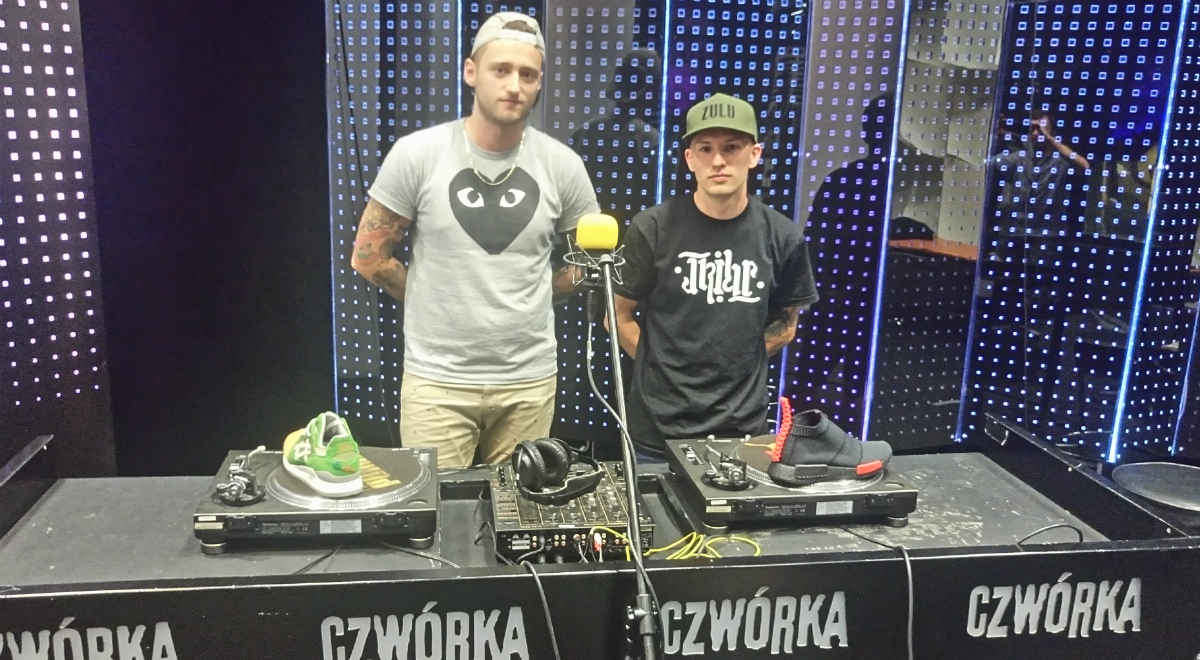 Zulu Kuki i Kamil Tomaszewski w Czwórkowym studiu (fot. PR4)