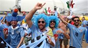 Kibice z Urugwaju na meczu Włochy - Urugwaj 