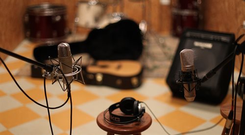W Czwórkowym studiu posłuchamy jak i co grają Karolaka oraz Landszaft (zdjęcie ilustracyjne)