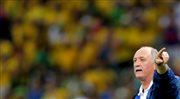 Trener reprezentacji Brazylii Luiz Felipe Scolari podczas meczu z Kolumbią