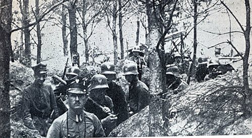 Powstańcy wielkopolscy w okopach, styczeń 1919 roku