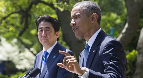 Podczas ostatniej wizyty w USA premier Japonii jako pierwszy w historii japoński przywódca wystąpił przed obu izbami Kongresu. Na zdj. premier Shinzo Abe oraz prezydent Barack Obama, Waszyngton, 29 kwietnia 2015 r.