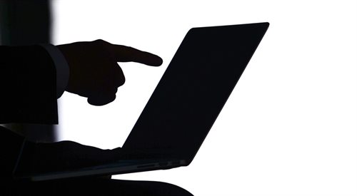 Hakerzy dotarli do formularzy osobowych składanych przez osoby ubiegające się o dostęp do informacji niejawnych