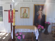Helenka Kowalska spędziła tu rok poprzedzający jej wstąpienie do zgromadzenia Sióstr Matki Bożej Miłosierdzia 