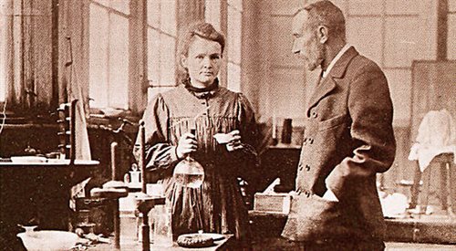 Maria Skłodowska-Curie z mężem Piotrem Curie w laboratorium. Paryż, 1900