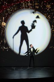 Neil Patrick Harris jako prowadzący Galę wręczania Oscarów.